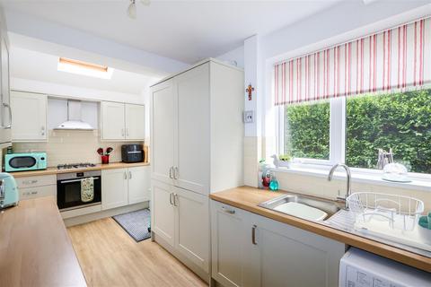 63 Clotherholme Road, Ripon, HG4 2DE