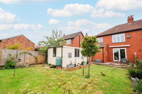 63 Clotherholme Road, Ripon, HG4 2DE