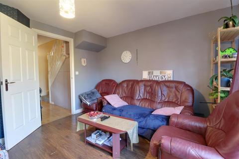 undefined, Redwood Drive, Crewe
