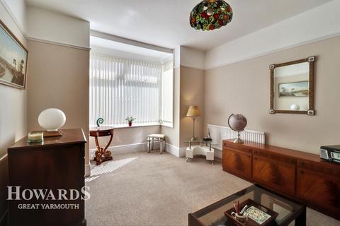 4 bedroom block of apartments for sale, Hamilton Road, Great Yarmouth
