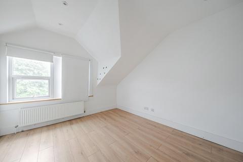 2 bedroom flat for sale, Gleneagle Road, Streatham, London, SW16