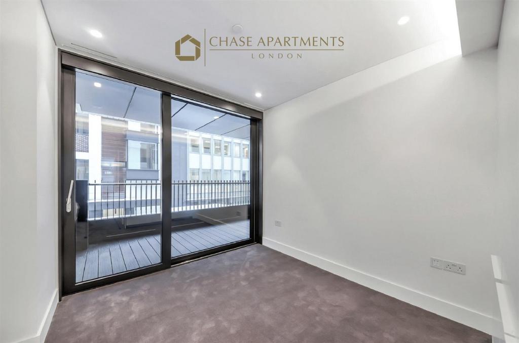 Rathbone Place London, W1 T 1 JN