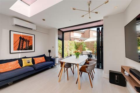 3 bedroom terraced house for sale, Ridley Avenue, London W13