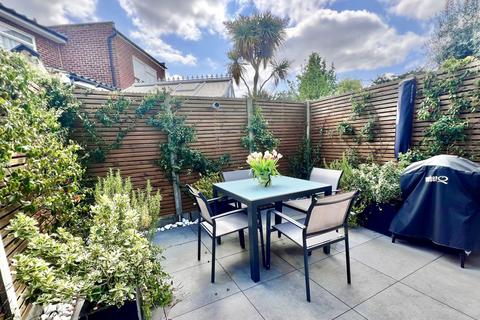 57 Ridley Avenue, London, W13 9XW