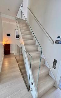 57 Ridley Avenue, London, W13 9XW