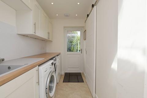 4 Cramond Terrace, Edinburgh, EH4 6PN