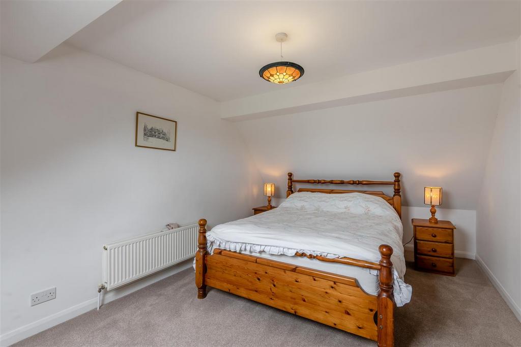8646194-interior17.jpg