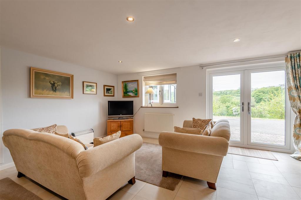 8646194-interior15.jpg