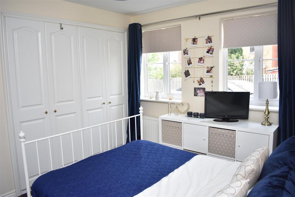 34 Chassagne bed 1.JPG