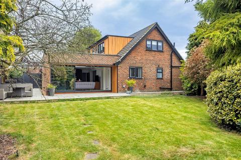 11 Lynceley Grange, Epping, CM16 6RA