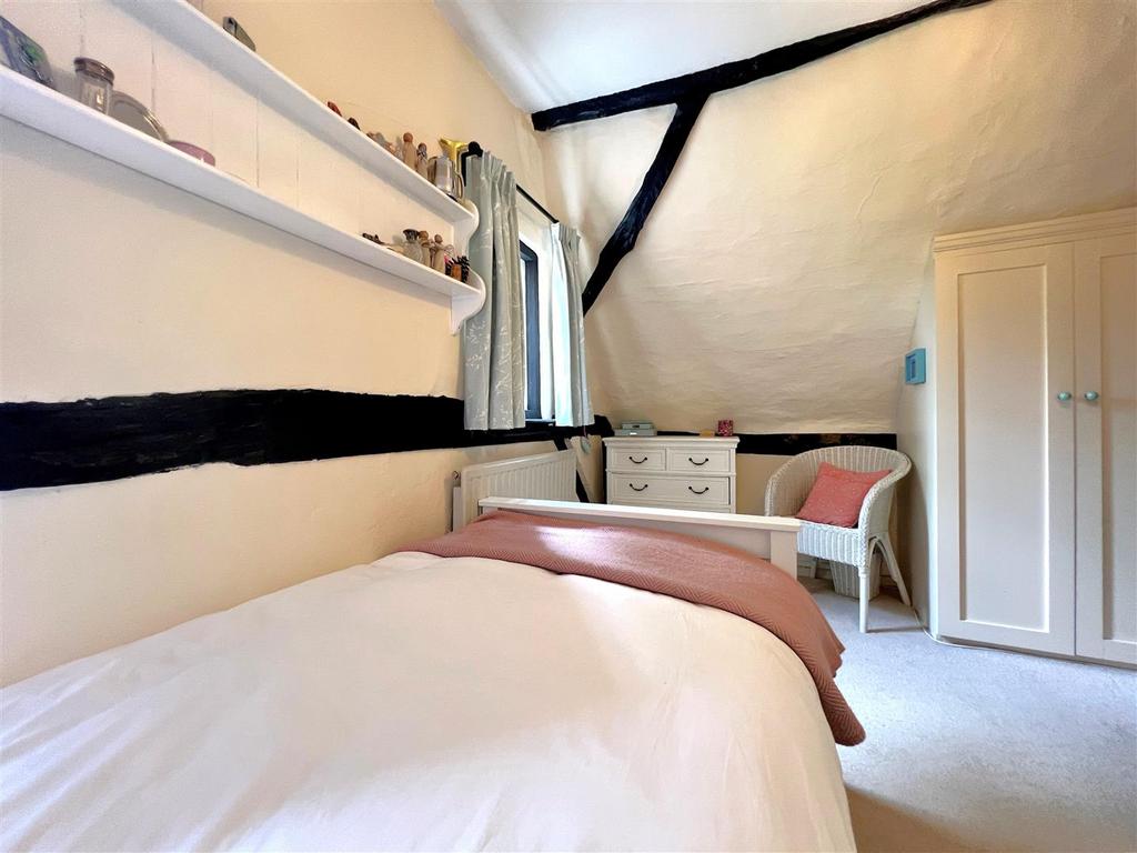 Bed 3.1 L.jpg