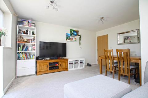 2 bedroom apartment for sale, Devon Road, North Watford