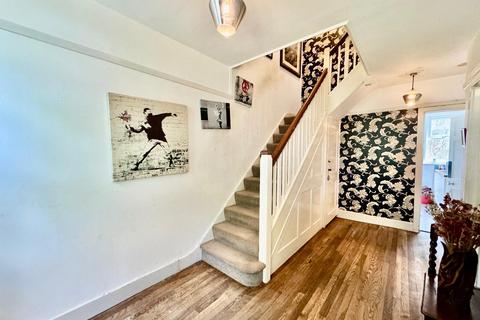 322 Kettering Road, Northampton, NN2 7DT