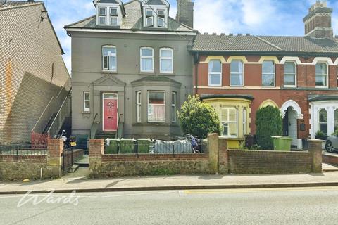 Studio to rent, Tonbridge Road Maidstone ME16