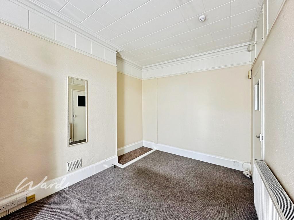 Living/Bedroom Area