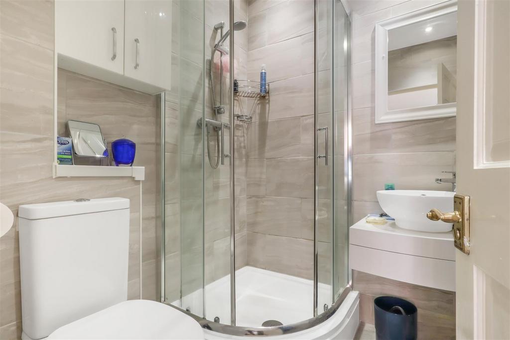 Refitted Ensuite