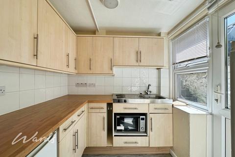 Studio to rent, Tonbridge Road Maidstone ME16