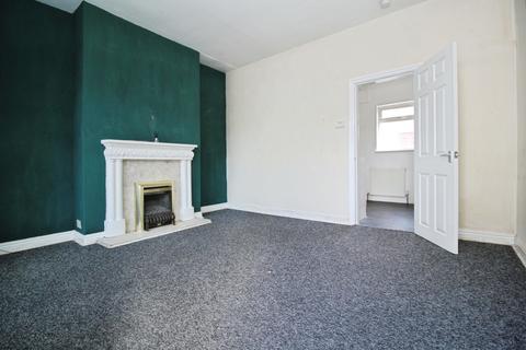 2 bedroom end of terrace house for sale, Ernests Avenue, Holland Street, Hull HU9
