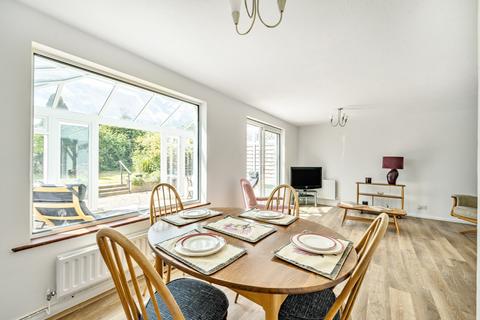 20 The Vines, Wokingham, RG41 4YY