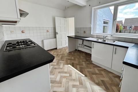 3 bedroom semi-detached house for sale, The Lindens, Birmingham, B32 2ER