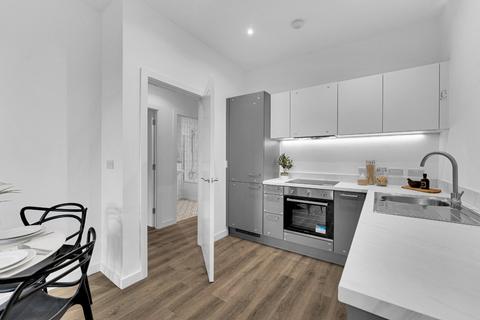 2 bedroom flat to rent, Cotton Gardens, Bolton, Greater Manchester, BL1