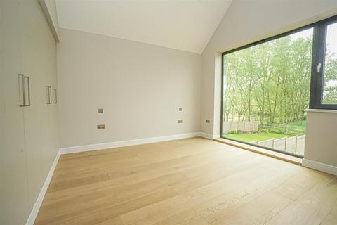 undefined, The Street, Appledore