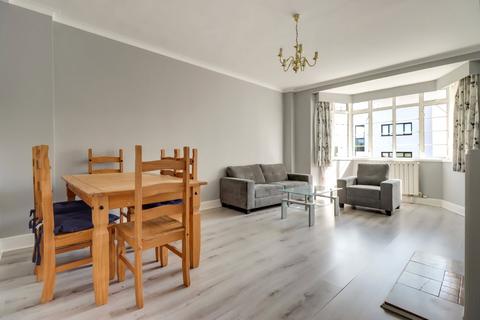 2 bedroom apartment for sale, St. James's Close, Regent's Park