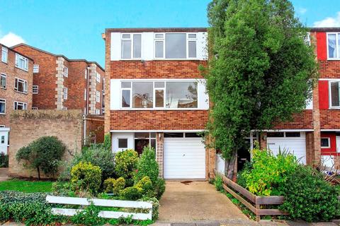 undefined, Norheim, Hatherley Road, Kew, Surrey, TW9