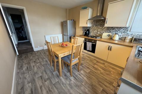 3 bedroom terraced house for sale, Elliott Street, Shipley, BD18