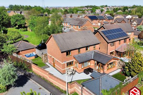 4 bedroom detached house for sale, Bryn Melys, Broadlands, Bridgend, Bridgend County. CF31 5DN