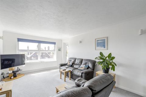 2 bedroom flat for sale, Lansdowne Road, Worthing, West Sussex, BN11