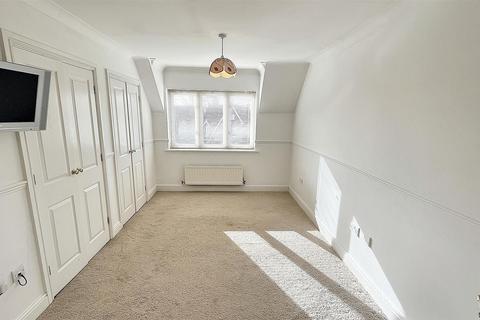 2 bedroom apartment for sale, 11 Manor Park Close, Birmingham B13