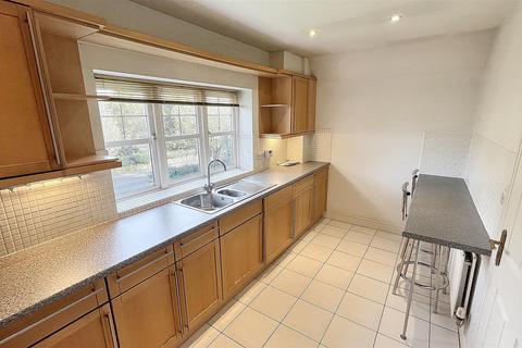 2 bedroom apartment for sale, 11 Manor Park Close, Birmingham B13