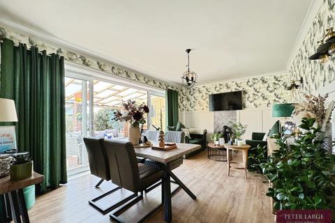 undefined, 47 Burns Drive, Rhyl, LL18 3BW