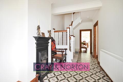 30 Sefton Road, Croydon, CR0 7HR