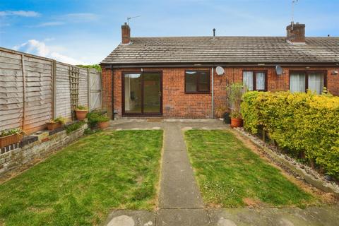 25 Hall View, Messingham, Scunthorpe, DN17 3TD