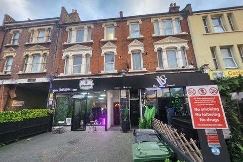226c Brownhill Road, London, SE6 1AT