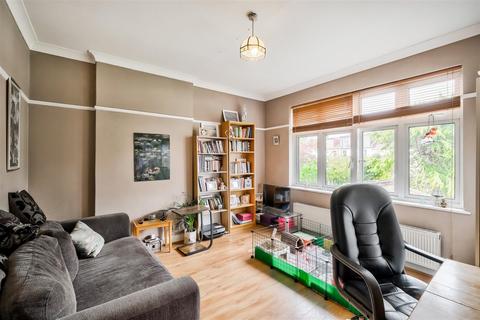 58a Redbridge Lane West, London, E11 2JU
