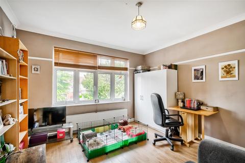 58a Redbridge Lane West, London, E11 2JU