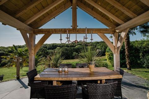 undefined, Roskrow, Penryn, Cornwall, TR10