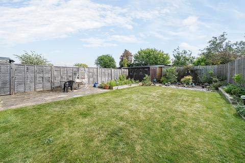 9 Denham Drive, Basingstoke, RG22 6LT