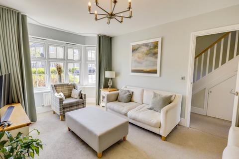 33 Bletchley Way, Horsforth, Leeds, LS18 4FZ