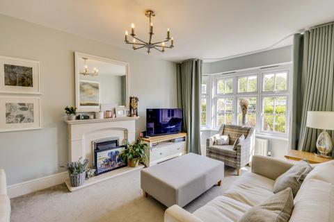 33 Bletchley Way, Horsforth, Leeds, LS18 4FZ