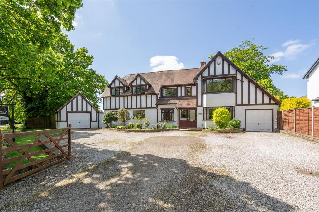 Warwick Rd Solihull Warwick Road, Knowle, Solihull 4 bed detached house for sale - £1,000,000