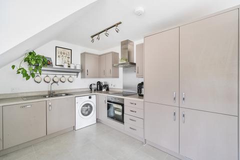 2 bedroom apartment for sale, 10 Lance Way, Arborfield Green RG2