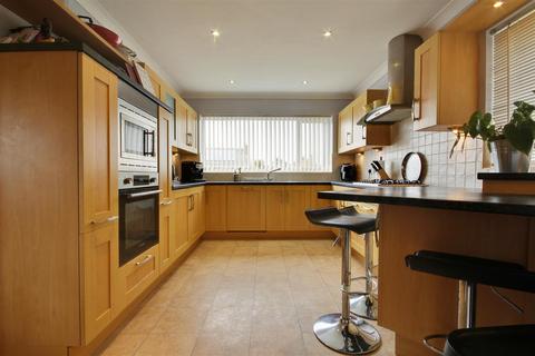 4 bedroom detached bungalow for sale, The Meadows, Cherry Burton