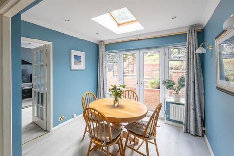 3 bedroom semi-detached house for sale, Benwell Hill Road, Fenham, Newcastle upon Tyne