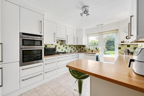 27 Saltdean Way, Bexhill-on-sea, TN39 3SS