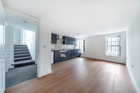 2 bedroom flat to rent, King Street, Maidstone, ME14