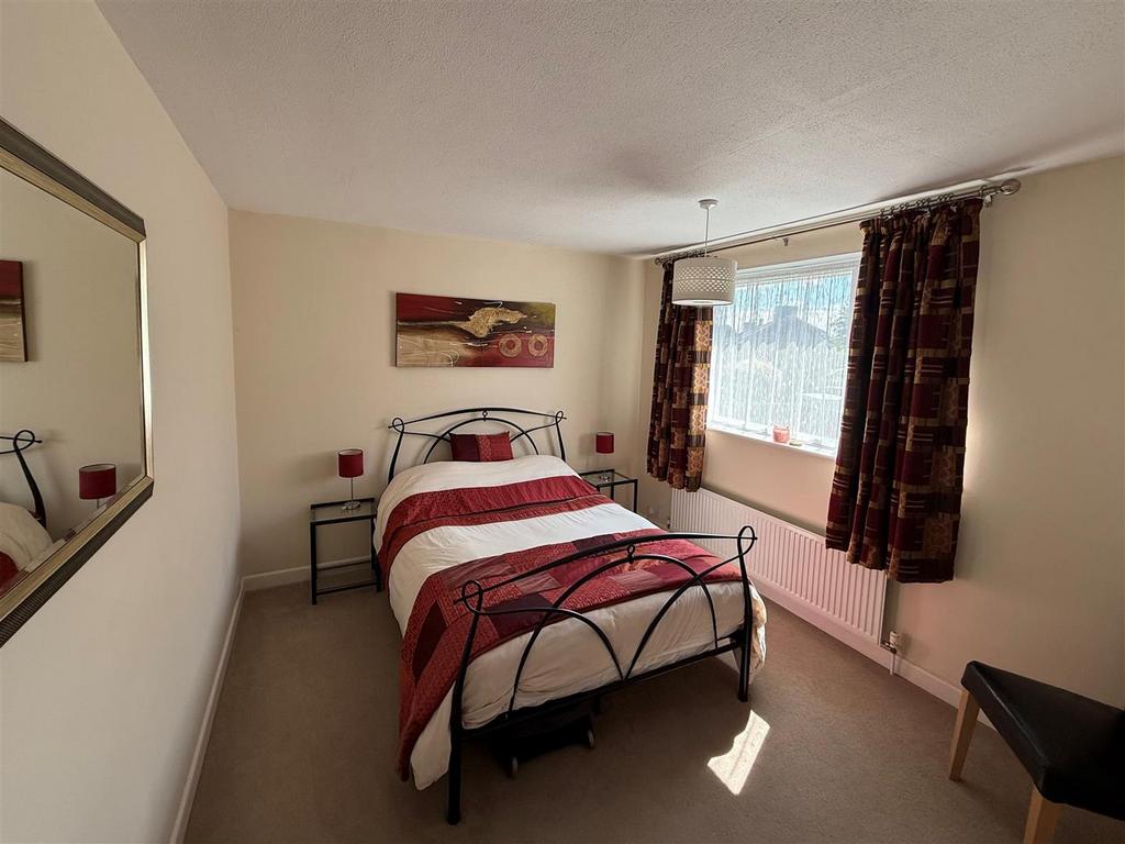 Bedroom 3.jpg